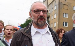 Mateusz Kijowski pobity na warszawskim Dworcu Centralnym