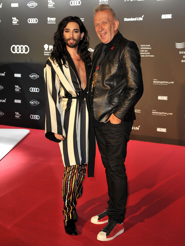 Conchita Wurst na gali AIDS Foundation