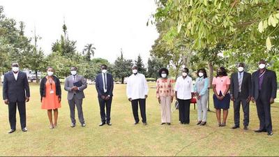 Museveni meets scientists and herbalists