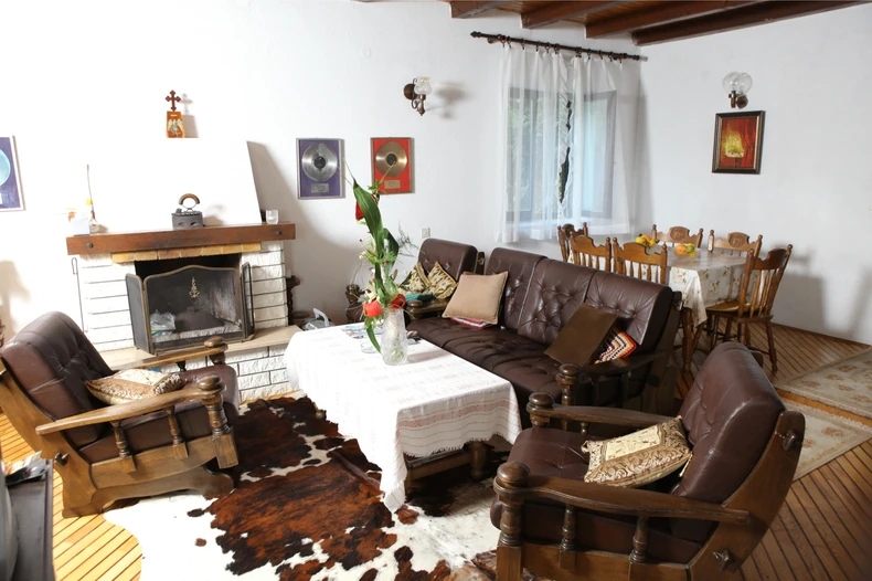 Neda Ukraden nekretnine