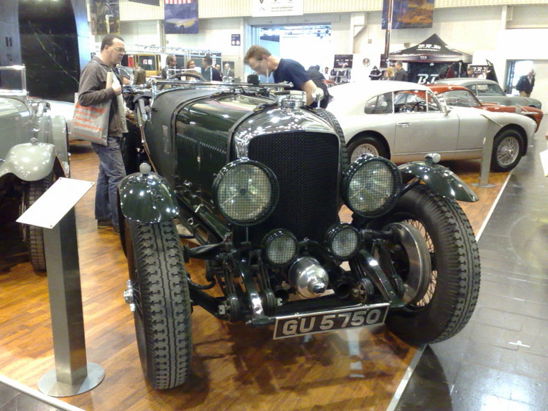 Techno-Classica Essen – oldtimery na salonie