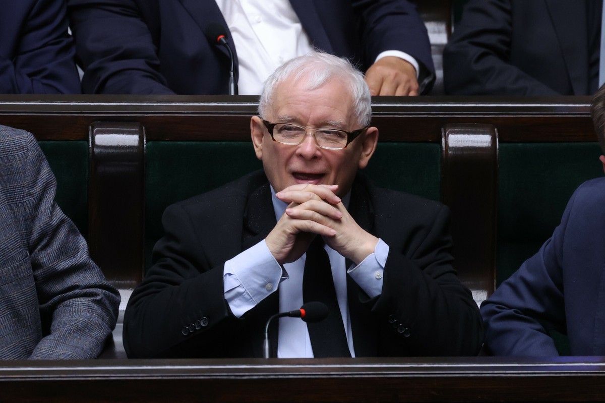 Jarosław Kaczyński pobiera emeryturę i dostaje m.in. diety parlamentarne