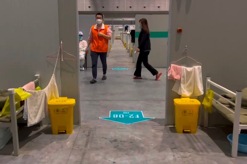 Kongresni centar kao mesto karantina u Šangaju