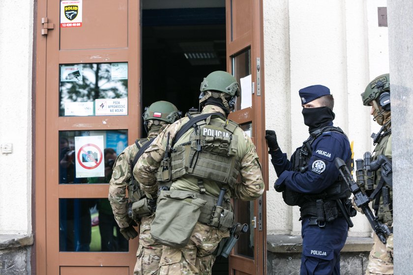 Kraków. Antyterroryści weszli do hali TS Wisła. Czego szukali?