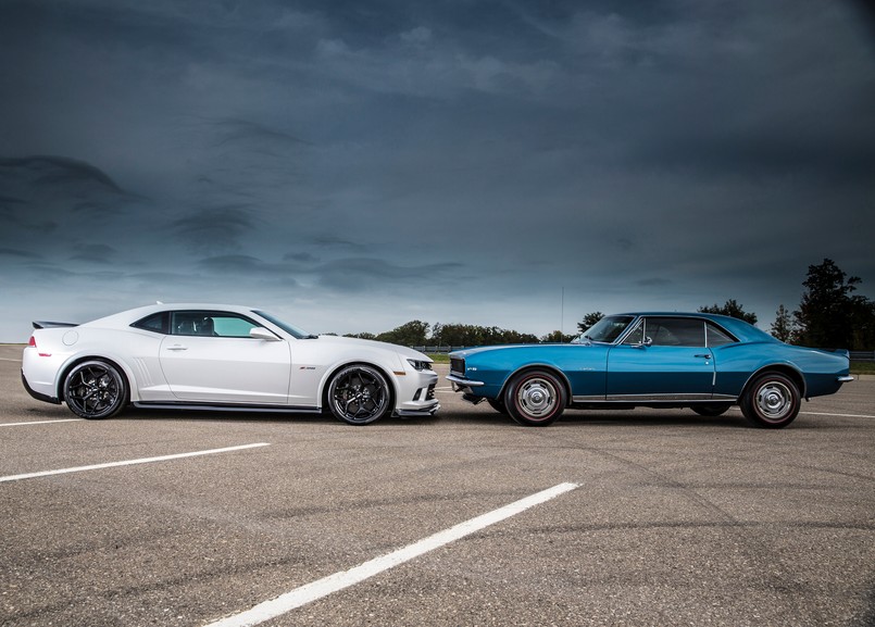 Model Z/28 przejechał okrążenie słynnego toru w Niemczech o cztery sekundy szybciej niż camaro ZL1, pokonując tym samym modele takie jak porsche 911 carrera S (7:37,9), lamborghini murcielago LP640 (7:40), audi R8 V10 (7:44) czy lexus LFA (7:38). Co ciekawe, warunki, w których camaro Z/28 wyjechało na tor nie były idealne - nawierzchnia była wilgotna, a pod koniec przejazdu spadł deszcz. Inżynierowie twierdzą, że camaro Z/28 potrafi jeszcze więcej…