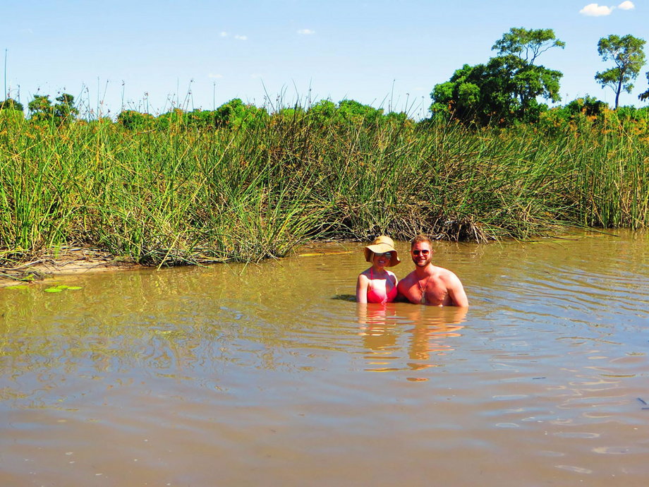 Since there were no showers at the campsite and the weather was a scorching 40 degrees Celsius, the couple would cool down by taking baths in the swamp water.