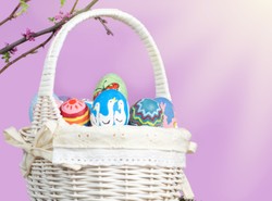 Szykują się drogie święta. O ile więcej wydamy na święconkę? BADANIE