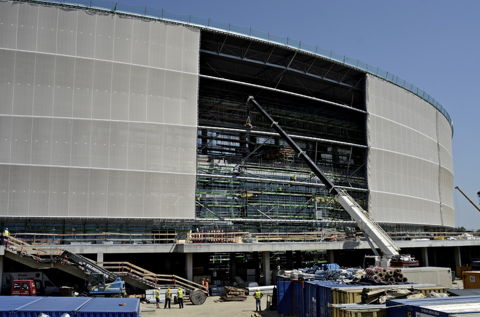 Końcówka budowy stadionu we Wrocławiu