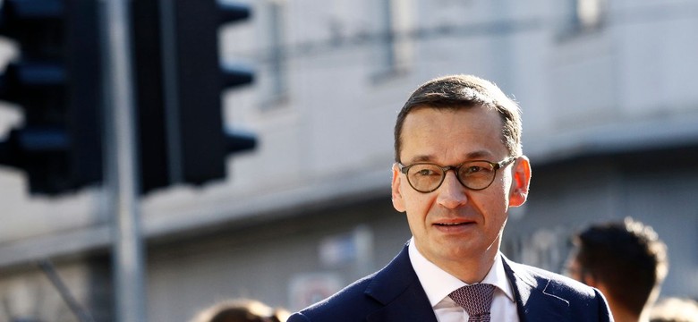 Opozycja chce odwołania ministra rolnictwa. Morawiecki o jej wniosku: Krowa, która dużo ryczy, mało mleka daje