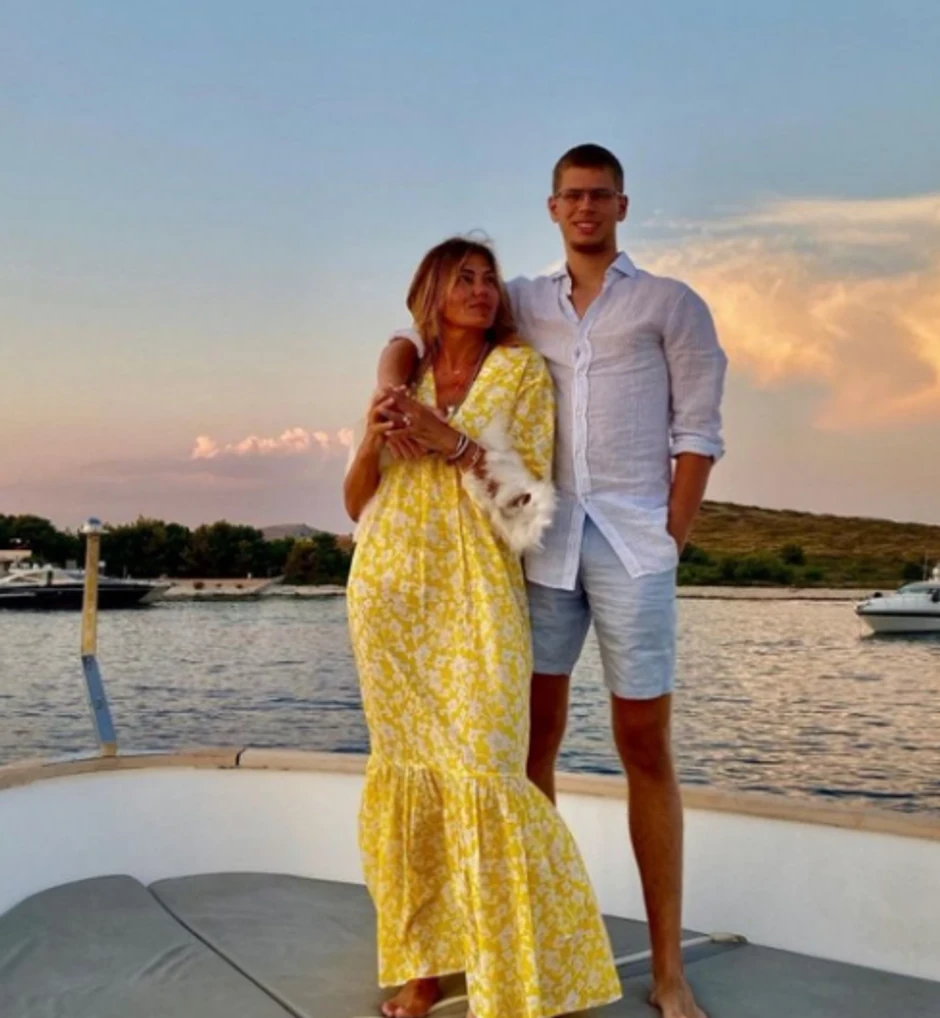 Branka Nevistić sa sinom