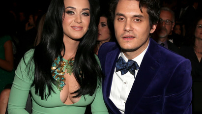 Hoppá: Katy Perry elárulta, milyenek az ágyban az exei