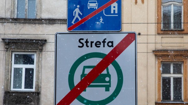 23 listopada 2022 r. Rada Miasta Krakowa przyjęła uchwałę o utworzeniu Strefy Czystego Transportu na terenie całego miasta