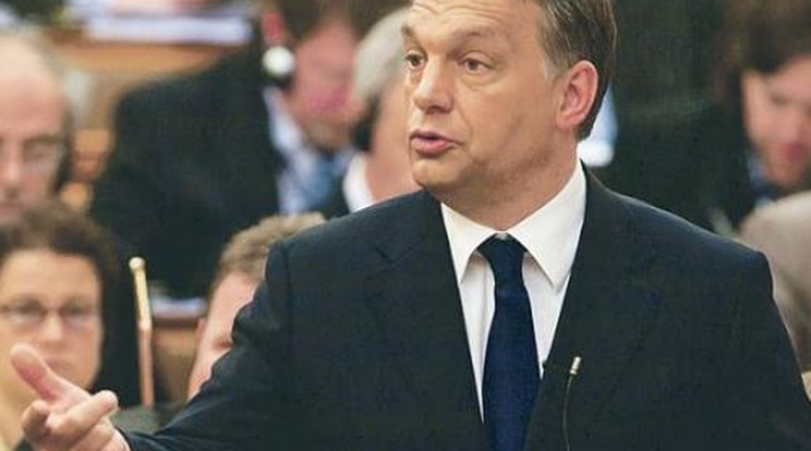 Orbán: vissza a jutalmakat! 