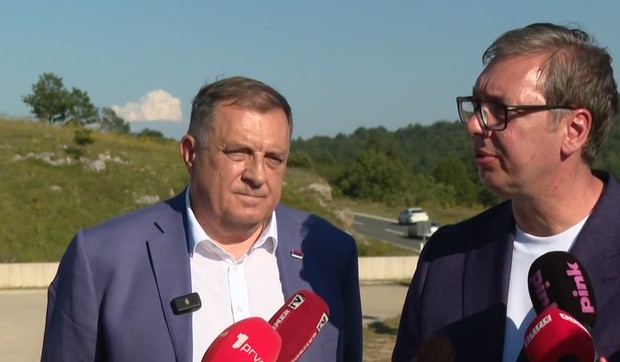 Vučić i Dodik