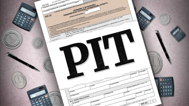PIT - podatki, zwrot podatku, BLIK, deklaracja elektroniczna, deklaracja papierowa, aplikacja mobilna, PIT2023, KAS