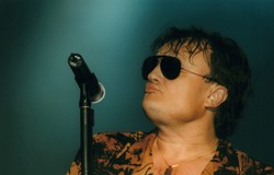 Muzyczny QUIZ z lat 90. "Orła cień" i "Kolorowe sny" znali wszyscy. Zanucisz z nami?