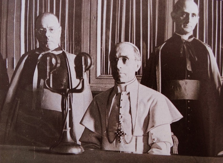 Papa Pije XII 1. januara 1941.