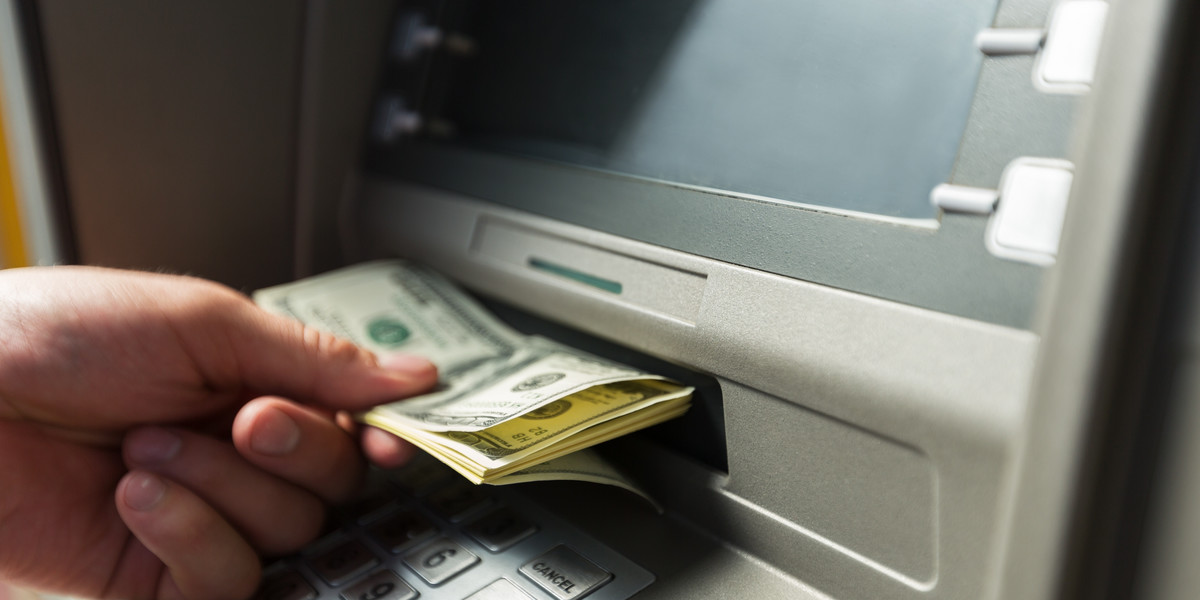 Wypłata z bankomatu w Ameryce Południowej może być kosztowną operacją