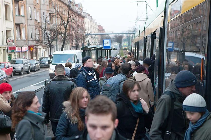 Przystanki są za wąskie