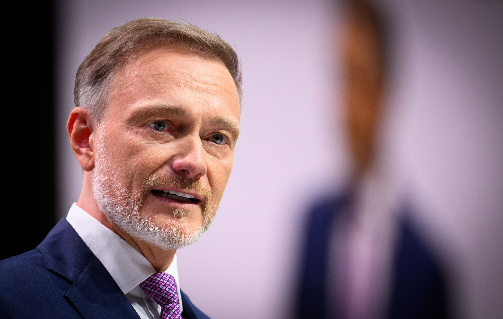 Lindner steigt bei Milliarden-Jobportal ein - Politik verlassen