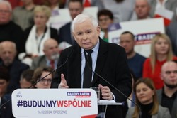 Kaczyński o incydencie przed TAI. "Widzi pan, jak kończy się dyktatura?"