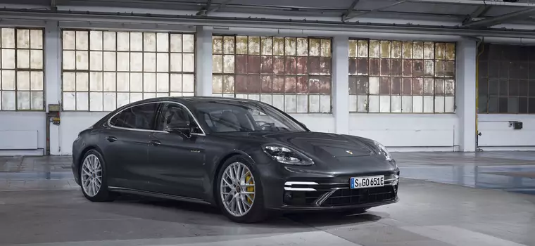 Panamera Turbo S E-Hybrid – nowe flagowe Porsche rozwija moc 700 KM