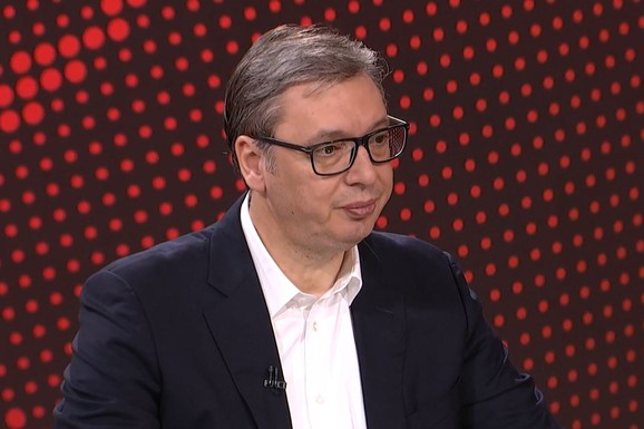 "SVIMA JE JASNO DA JE VOJNI SAVEZ PRIŠTINE, TIRANE I ZAGREBA USMEREN PROTIV SRBIJE" Vučić o naoružavanju u regionu: "Moramo da budemo toliko snažni da sve možemo da odvratimo od agresije na našu zemlju"