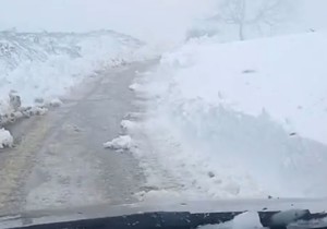 Sneg preko metar zatrpao selo Polom pod Rajcem