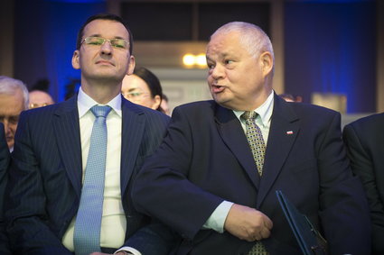 Złoty w ciągu roku miał fatalne momenty, ale teraz szybko odzyskuje siłę