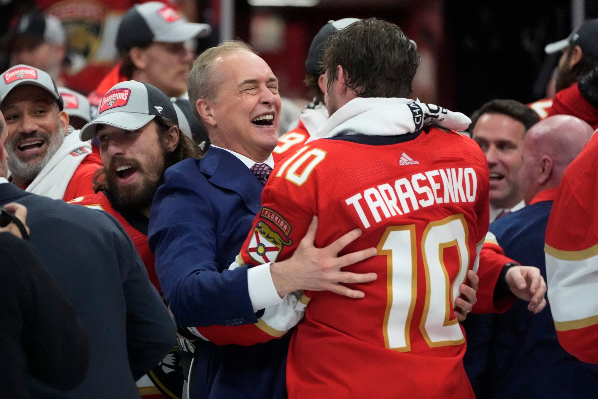 Finále play-off NHL: Hokejisti Floridy Panthers sa stali víťazmi Stanelyho pohára.