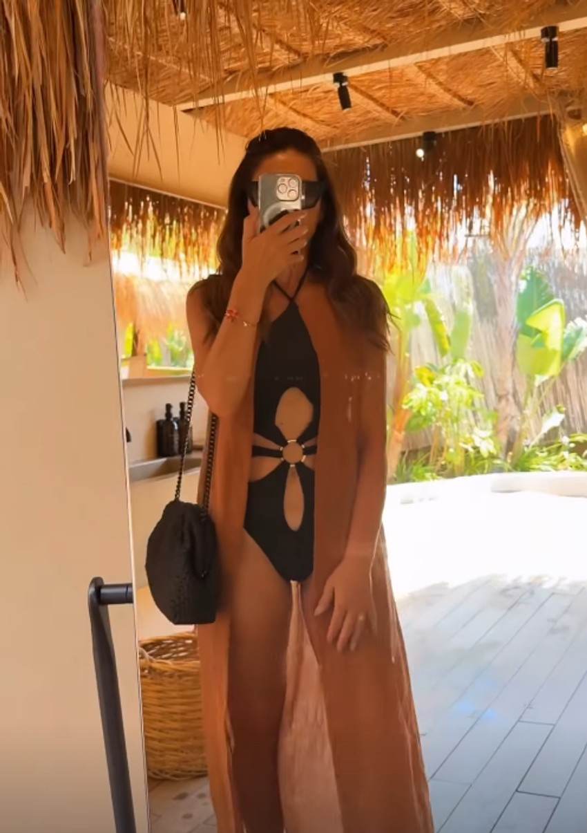 Sanja Marinković u kupaćem