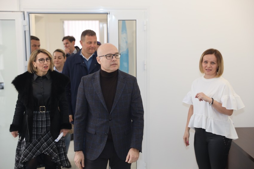 20220317130721 A V 5544