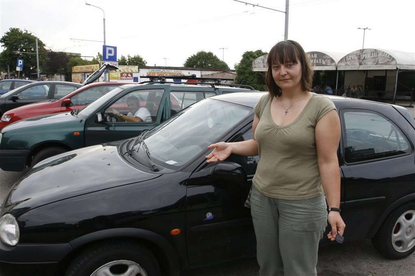 Prezydencie! Chcemy parkingów, nie haraczy!