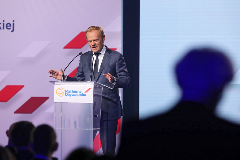Przewodniczący Europejskiej Partii Ludowej, współzałożyciel PO Donald Tusk przemawia podczas posiedzenia Rady Krajowej Platformy Obywatelskiej, 3 bm. w Hali Global Expo w Warszawie.