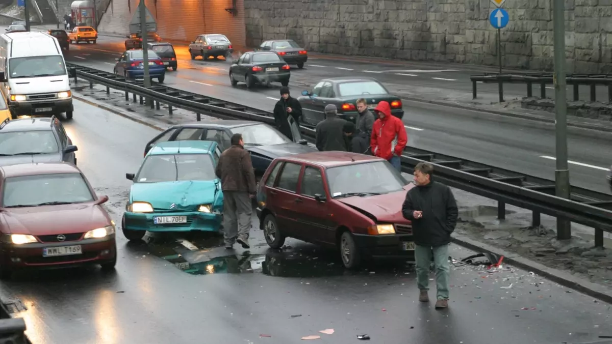 Najechanie - Co 3 wypadek na naszych drogach to klasyczne najechanie