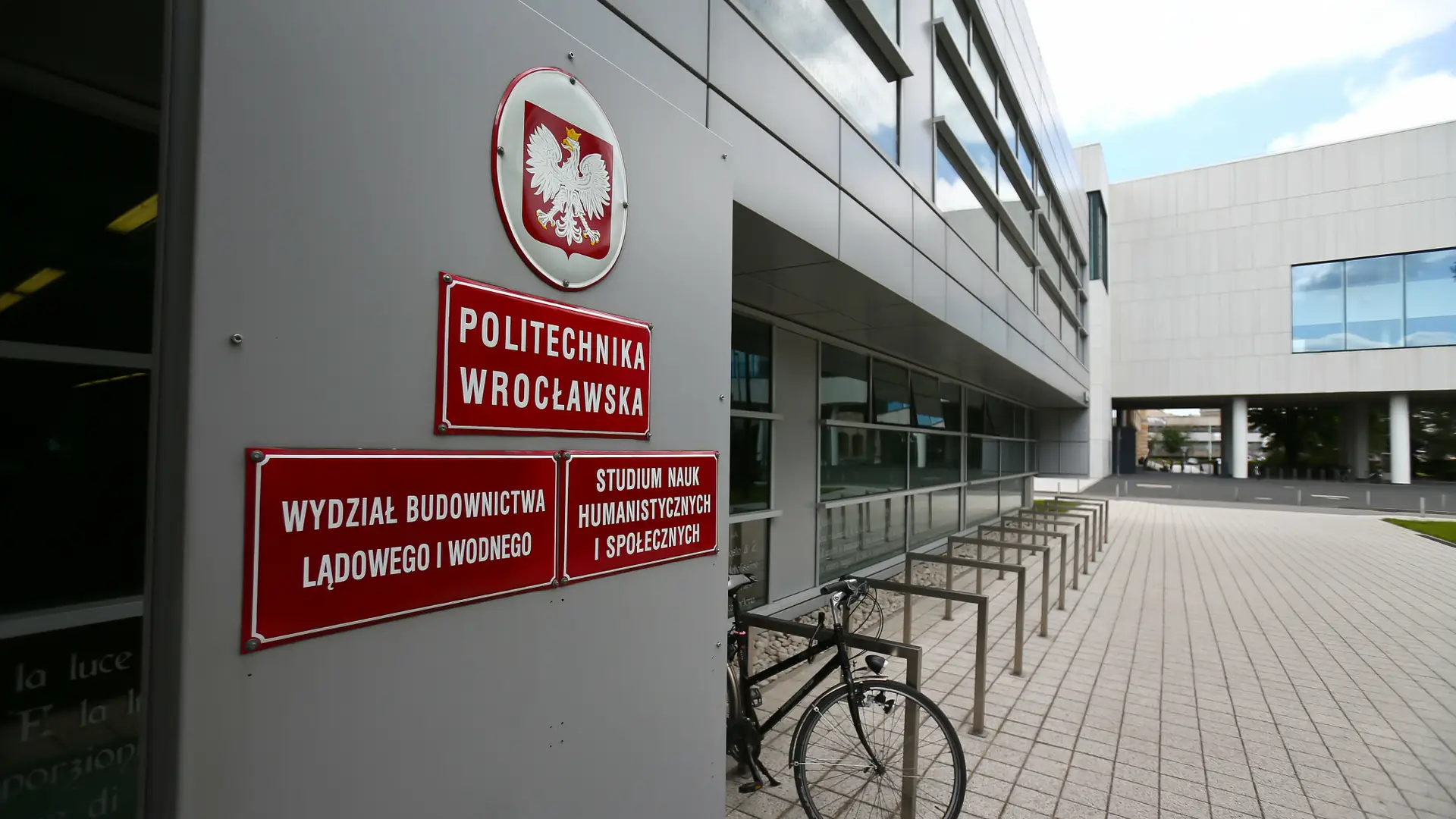 Seksistowski konkurs na Politechnice Wrocławskiej? "Zero mycia, zero prania"