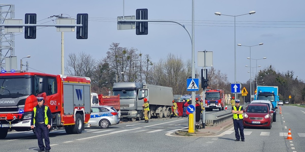 Tragiczny wypadek w Ustroniu. Zginęła jedna osoba.