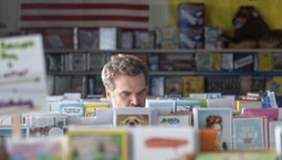 Serial z gwiazdą "Stranger Things". Krytycy: Zyskuje na jakości