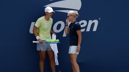 wrze wokół świątek i abramowicz. powrócił temat relacji tenisistki z psycholożką