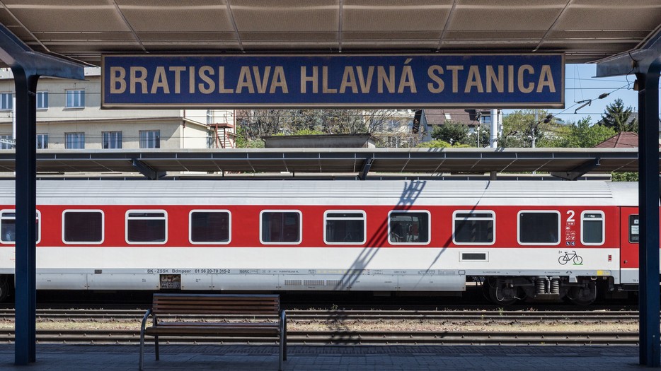 Výluka si vyžiada zmeny v doprave na bratislavskej hlavnej železničnej stanici. 