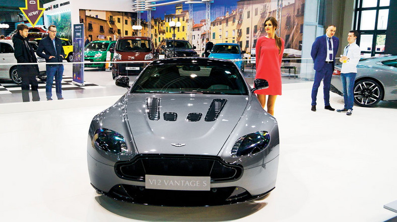 Aston Martin V12 Vantage