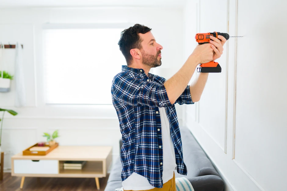 Stanare, više od samog renoviranja, nervira kada onaj koji renovira stan iznosi šut liftom - kaže Božović