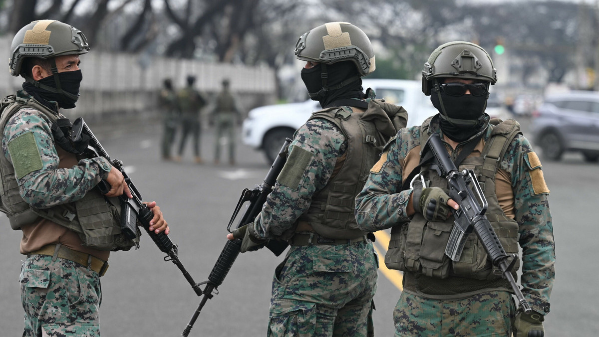Mafia narkotykowa chce przejąć władze w Ekwadorze. Prezydent wysyła wojsko do walki