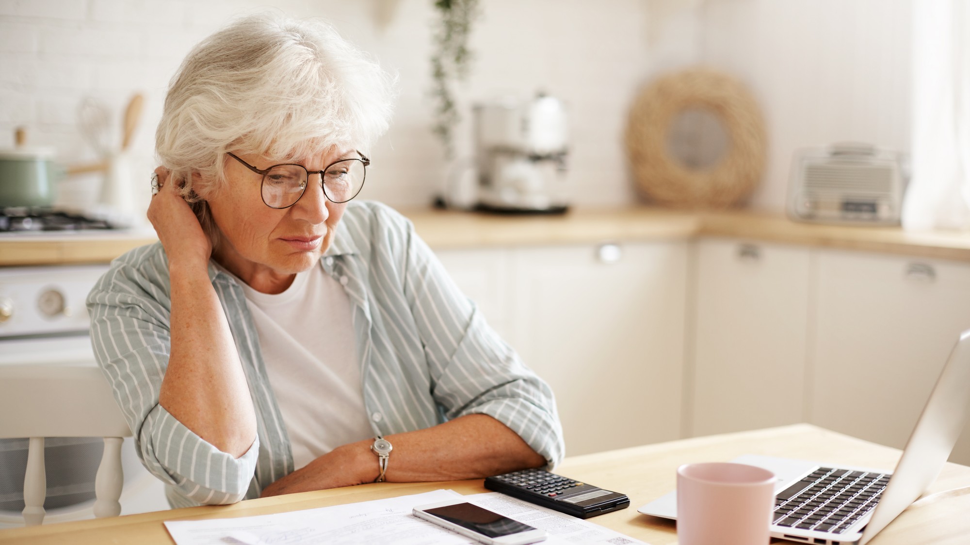 Dôchodky nestačia pokryť všetky potreby.