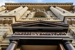 PiS chce przyspieszyć rozwój przy pomocy NBP. 'Stać nas na wzrost PKB na poziomie 5-6 proc.'