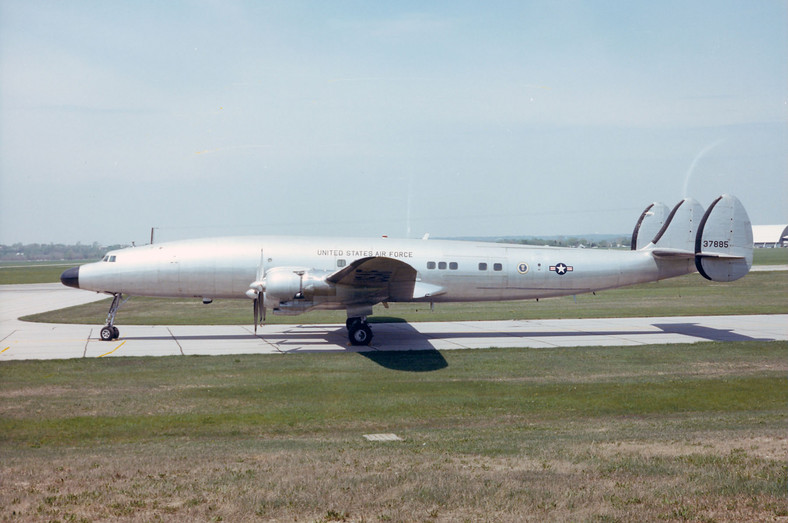 Lockheed Constellation 