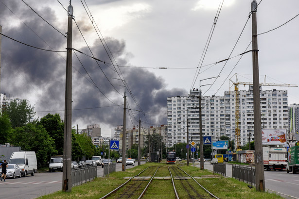 Dym, widoczny po eksplozji w Kijowie