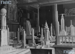 Jak miała wyglądać polska 'Statua Wolności' w międzywojennej Gdyni? [ZDJĘCIA PROJEKTÓW]