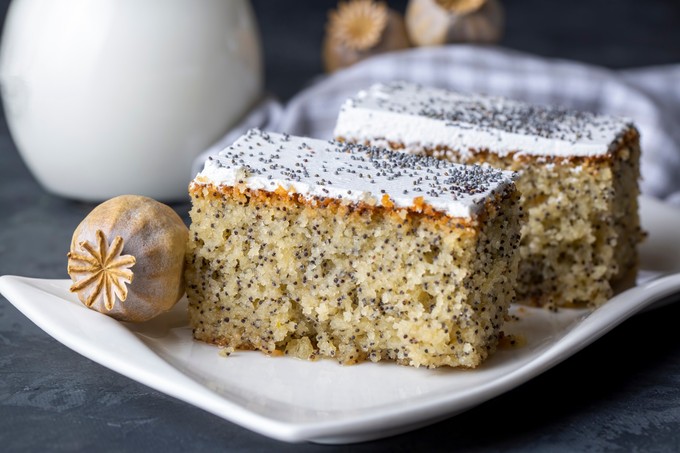 Recept: ünnepi bögrés mákos süti