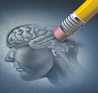 Zapomnieć o alzheimerze. Nowe nadzieje w walce z chorobą
